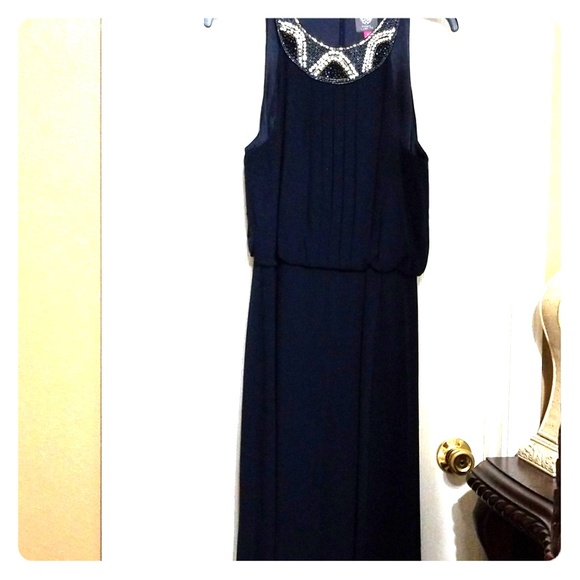 Vince Camuto Dress Beaded Neckline with Front Slit - Picture 2 of 4